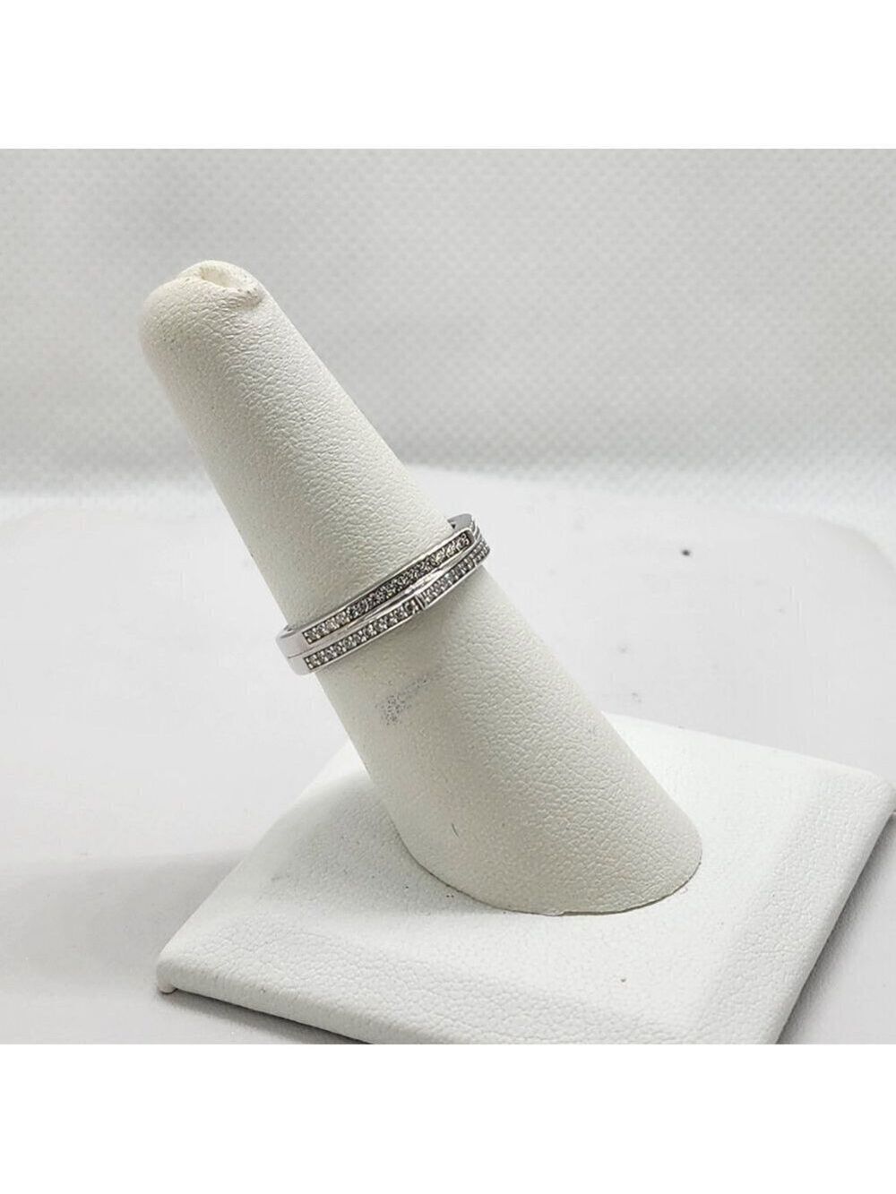 Brand New Sterling Silver 925 unique Design Cz Ring